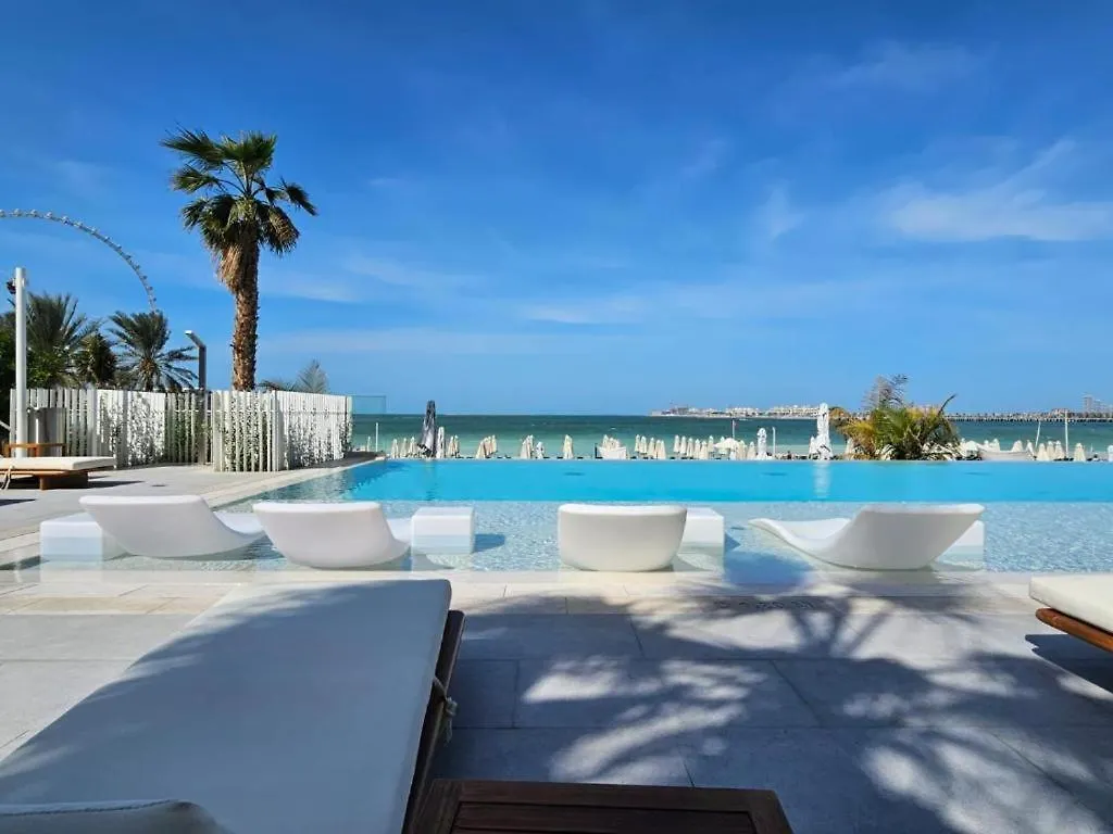 アパート Beachfront Luxury Living At La Vie Residence Jbr ドバイ